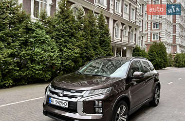 Внедорожник / Кроссовер Mitsubishi ASX 2020 в 