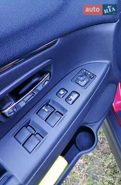 Позашляховик / Кросовер Mitsubishi ASX 2013 в 