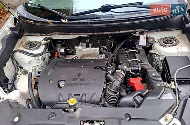 Позашляховик / Кросовер Mitsubishi ASX 2012 в Харкові