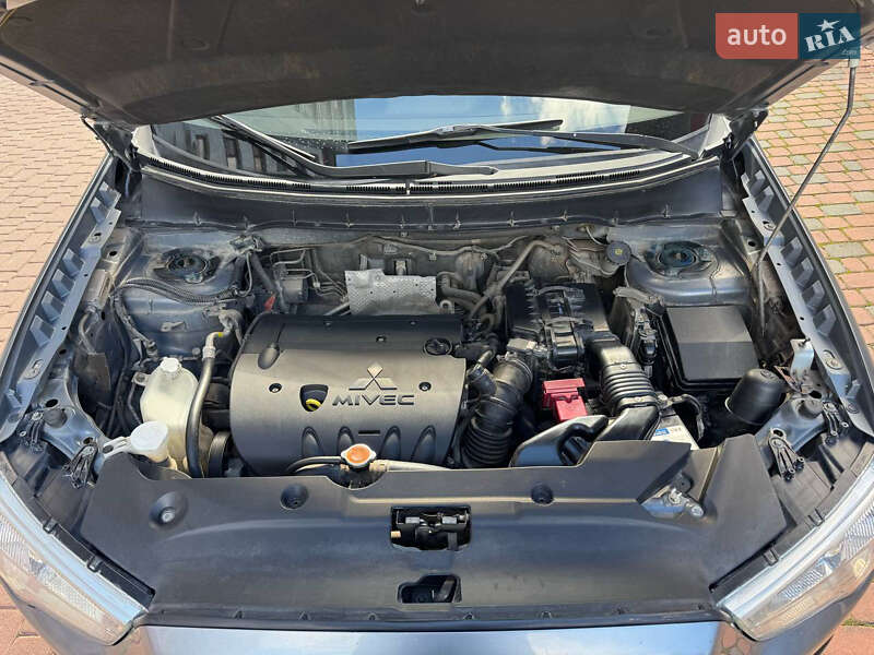 Внедорожник / Кроссовер Mitsubishi ASX 2010 в Ивано-Франковске фото 16 Внедорожник / Кроссовер Mitsubishi ASX 2010 в Ивано-Франковске