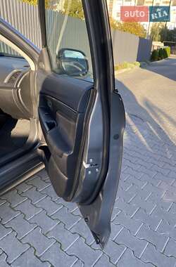 Внедорожник / Кроссовер Mitsubishi ASX 2015 в 