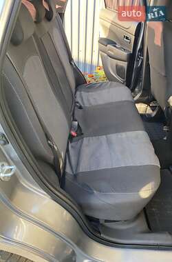 Внедорожник / Кроссовер Mitsubishi ASX 2015 в 