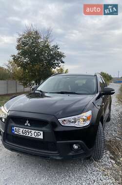 Позашляховик / Кросовер Mitsubishi ASX 2011 в 