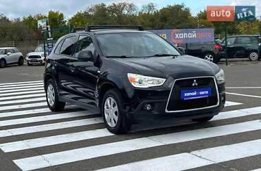 Внедорожник / Кроссовер Mitsubishi ASX 2011 в 