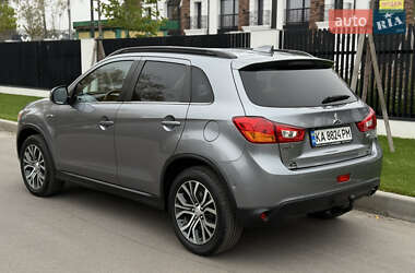 Внедорожник / Кроссовер Mitsubishi ASX 2017 в 