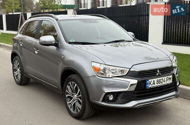 Внедорожник / Кроссовер Mitsubishi ASX 2017 в 