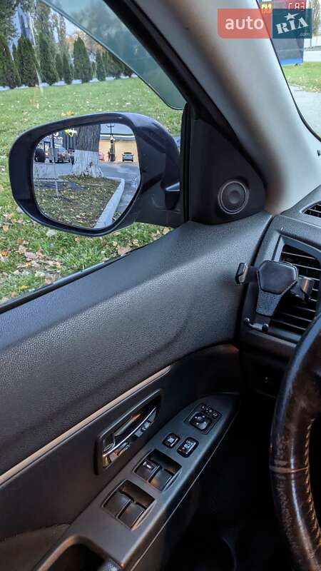 Внедорожник / Кроссовер Mitsubishi ASX 2011 в Харькове фото 12 Внедорожник / Кроссовер Mitsubishi ASX 2011 в Харькове