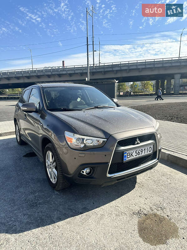 Внедорожник / Кроссовер Mitsubishi ASX 2011 в Ровно фото 9 Внедорожник / Кроссовер Mitsubishi ASX 2011 в Ровно