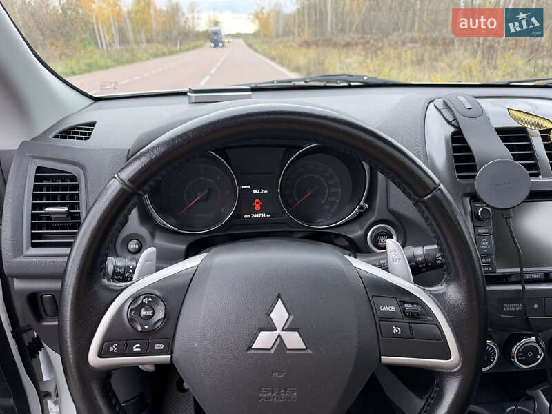 Позашляховик / Кросовер Mitsubishi ASX 2014 в Києві фото 33 Позашляховик / Кросовер Mitsubishi ASX 2014 в Києві