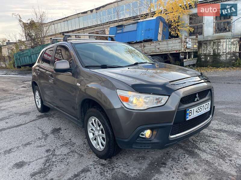 Внедорожник / Кроссовер Mitsubishi ASX 2011 в Полтаве