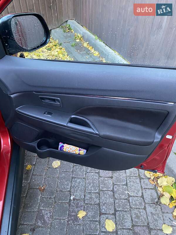 Позашляховик / Кросовер Mitsubishi ASX 2013 в Івано-Франково