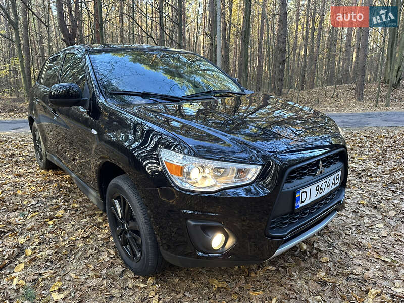 Позашляховик / Кросовер Mitsubishi ASX 2015 в Житомирі