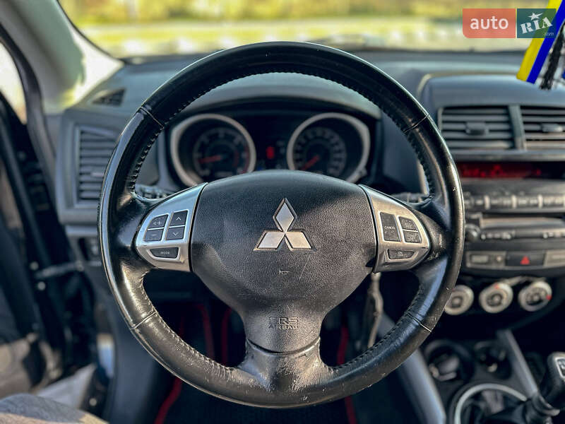 Позашляховик / Кросовер Mitsubishi ASX 2011 в Радивиліві фото 62 Позашляховик / Кросовер Mitsubishi ASX 2011 в Радивиліві