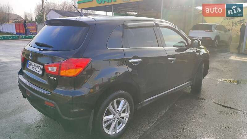 Внедорожник / Кроссовер Mitsubishi ASX 2010 в Ахтырке