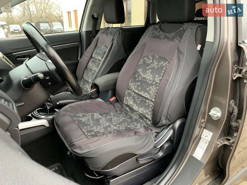 Позашляховик / Кросовер Mitsubishi ASX 2011 в Бердичеві фото 25 Позашляховик / Кросовер Mitsubishi ASX 2011 в Бердичеві