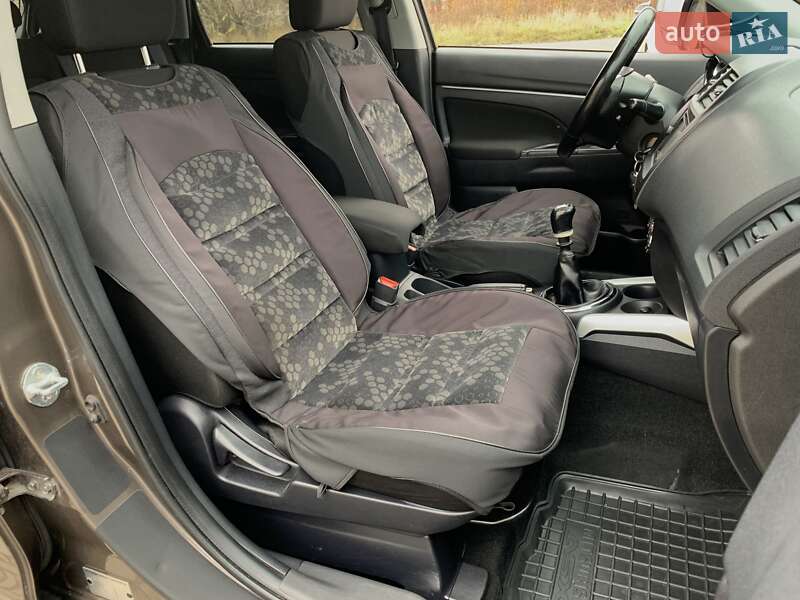 Позашляховик / Кросовер Mitsubishi ASX 2011 в Бердичеві фото 36 Позашляховик / Кросовер Mitsubishi ASX 2011 в Бердичеві