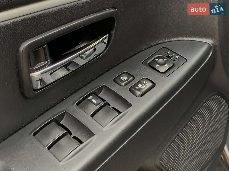 Позашляховик / Кросовер Mitsubishi ASX 2011 в Бердичеві фото 42 Позашляховик / Кросовер Mitsubishi ASX 2011 в Бердичеві