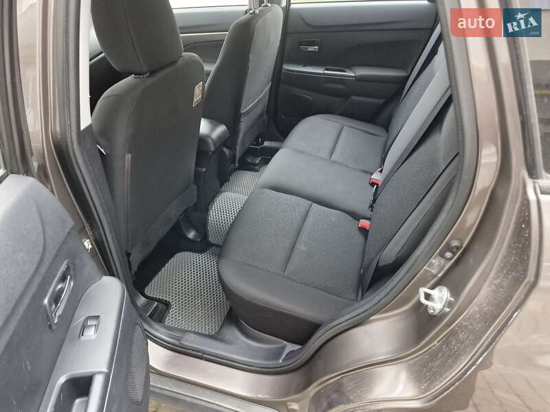 Внедорожник / Кроссовер Mitsubishi ASX 2011 в Львове