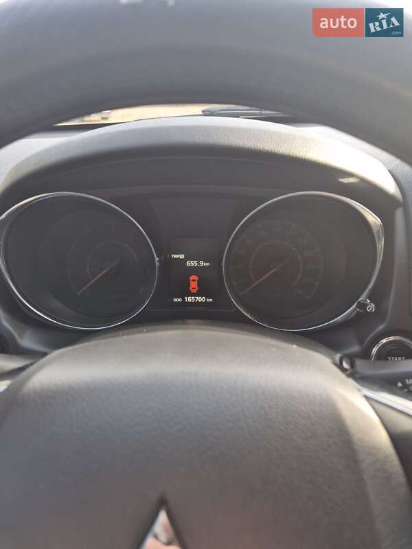 Внедорожник / Кроссовер Mitsubishi ASX 2017 в Чернигове фото 15 Внедорожник / Кроссовер Mitsubishi ASX 2017 в Чернигове