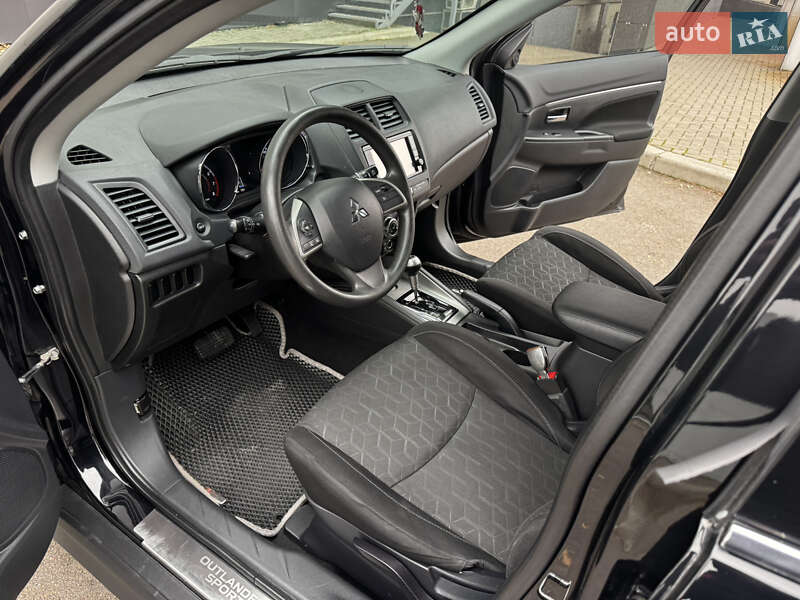 Позашляховик / Кросовер Mitsubishi ASX 2019 в Києві фото 11 Позашляховик / Кросовер Mitsubishi ASX 2019 в Києві