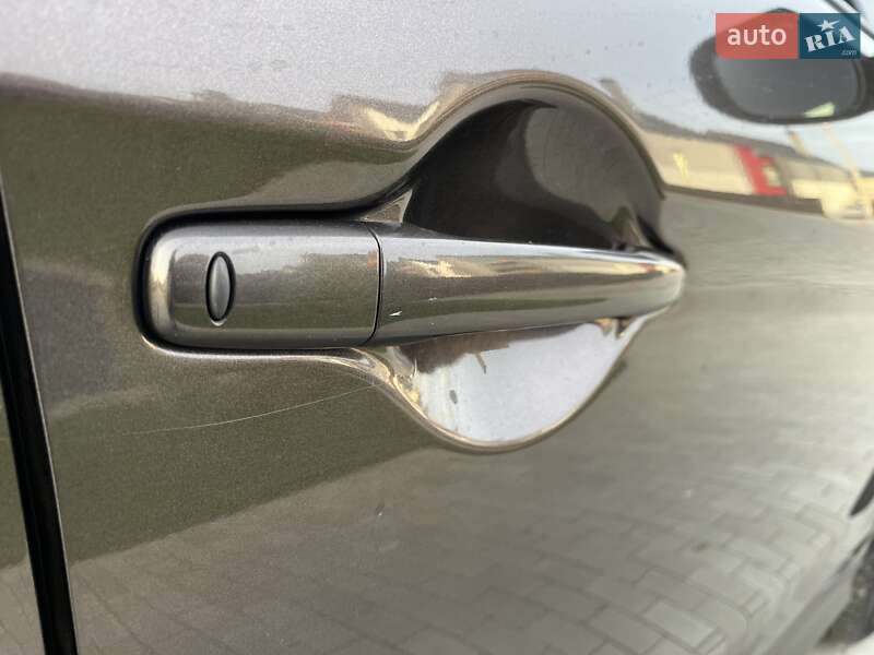 Внедорожник / Кроссовер Mitsubishi ASX 2020 в Киеве