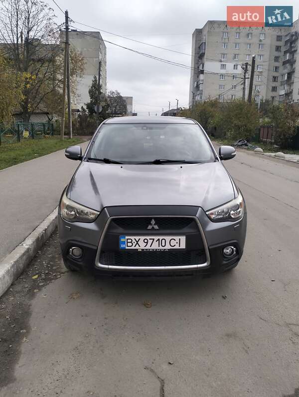 Позашляховик / Кросовер Mitsubishi ASX 2012 в Шепетівці