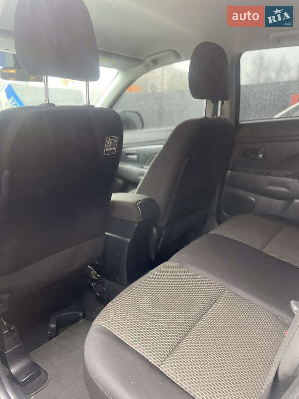 Внедорожник / Кроссовер Mitsubishi ASX 2015 в Житомире