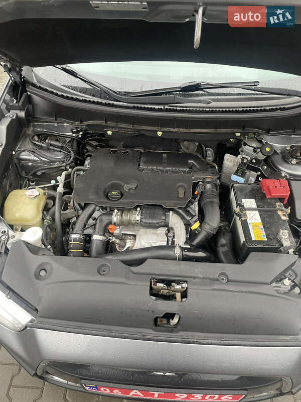 Внедорожник / Кроссовер Mitsubishi ASX 2015 в Житомире