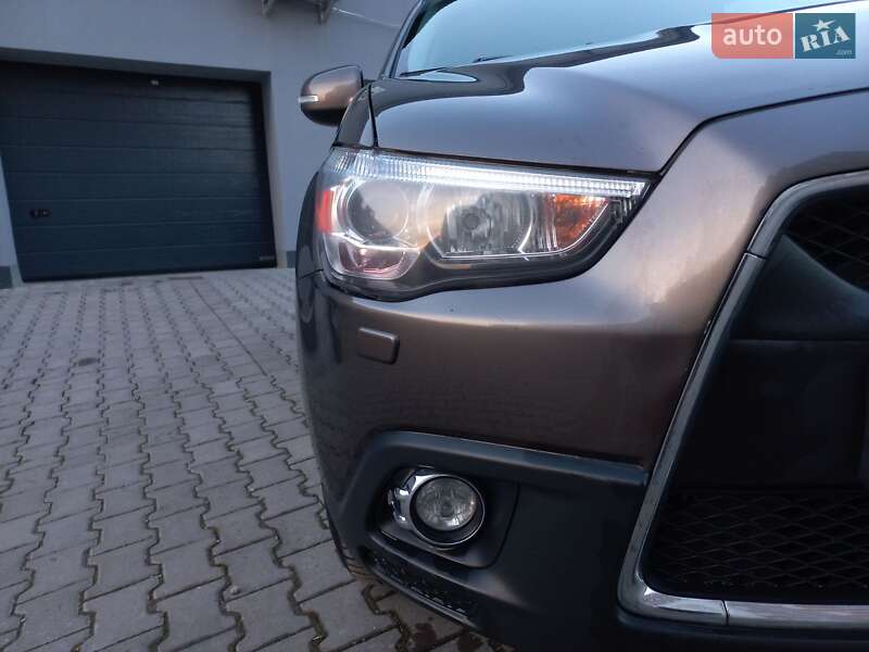 Внедорожник / Кроссовер Mitsubishi ASX 2012 в Тернополе