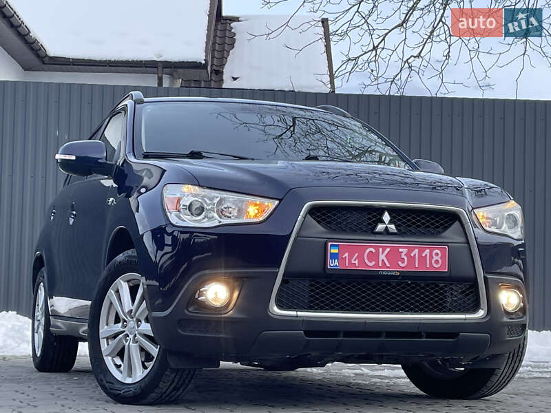 Внедорожник / Кроссовер Mitsubishi ASX 2011 в Меденичах