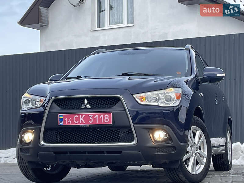 Внедорожник / Кроссовер Mitsubishi ASX 2011 в Меденичах