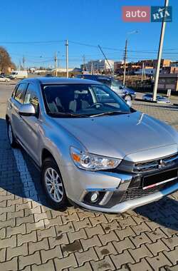 Внедорожник / Кроссовер Mitsubishi ASX 2018 в Черновцах