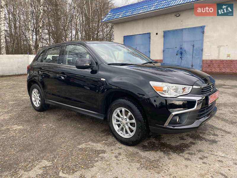 Позашляховик / Кросовер Mitsubishi ASX 2017 в Калуші фото 8 Позашляховик / Кросовер Mitsubishi ASX 2017 в Калуші