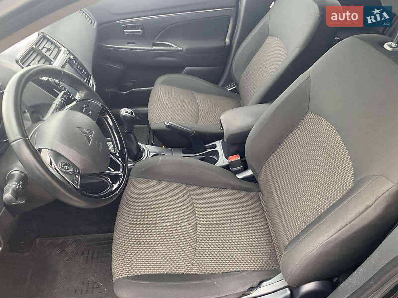 Позашляховик / Кросовер Mitsubishi ASX 2017 в Калуші фото 20 Позашляховик / Кросовер Mitsubishi ASX 2017 в Калуші