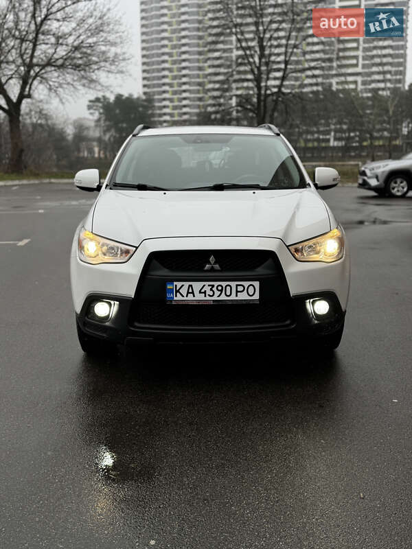 Внедорожник / Кроссовер Mitsubishi ASX 2011 в Броварах