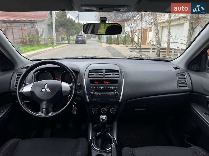 Позашляховик / Кросовер Mitsubishi ASX 2011 в Одесі фото 25 Позашляховик / Кросовер Mitsubishi ASX 2011 в Одесі