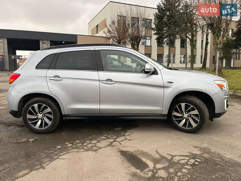 Внедорожник / Кроссовер Mitsubishi ASX 2014 в Луцке