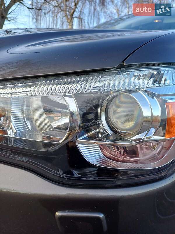 Внедорожник / Кроссовер Mitsubishi ASX 2010 в Ромнах фото 14 Внедорожник / Кроссовер Mitsubishi ASX 2010 в Ромнах