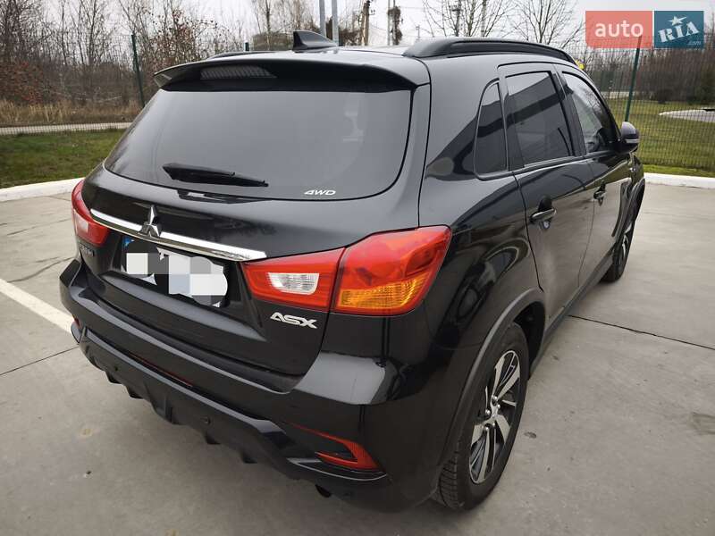 Позашляховик / Кросовер Mitsubishi ASX 2018 в Києві фото 14 Позашляховик / Кросовер Mitsubishi ASX 2018 в Києві