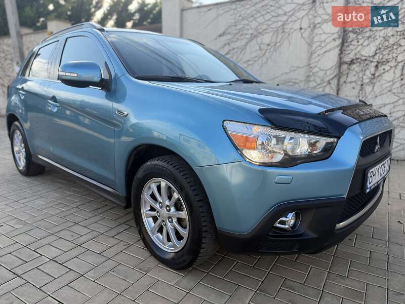 Позашляховик / Кросовер Mitsubishi ASX 2011 в Одесі