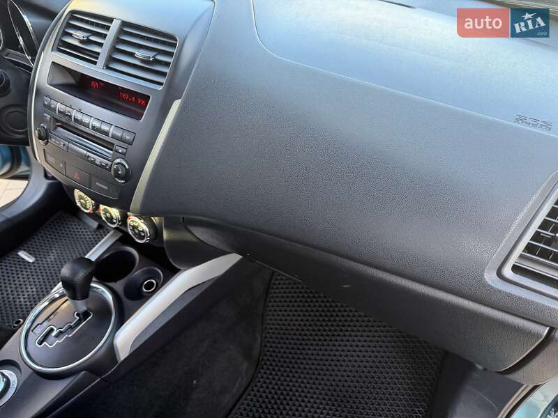 Позашляховик / Кросовер Mitsubishi ASX 2011 в Одесі