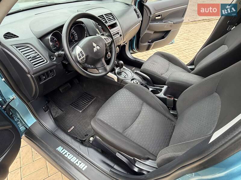 Позашляховик / Кросовер Mitsubishi ASX 2011 в Одесі