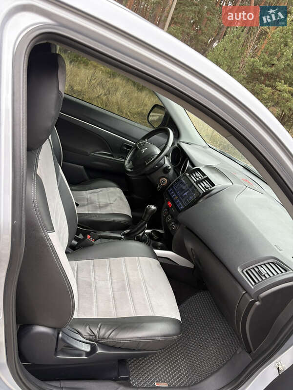 Позашляховик / Кросовер Mitsubishi ASX 2012 в Охтирці