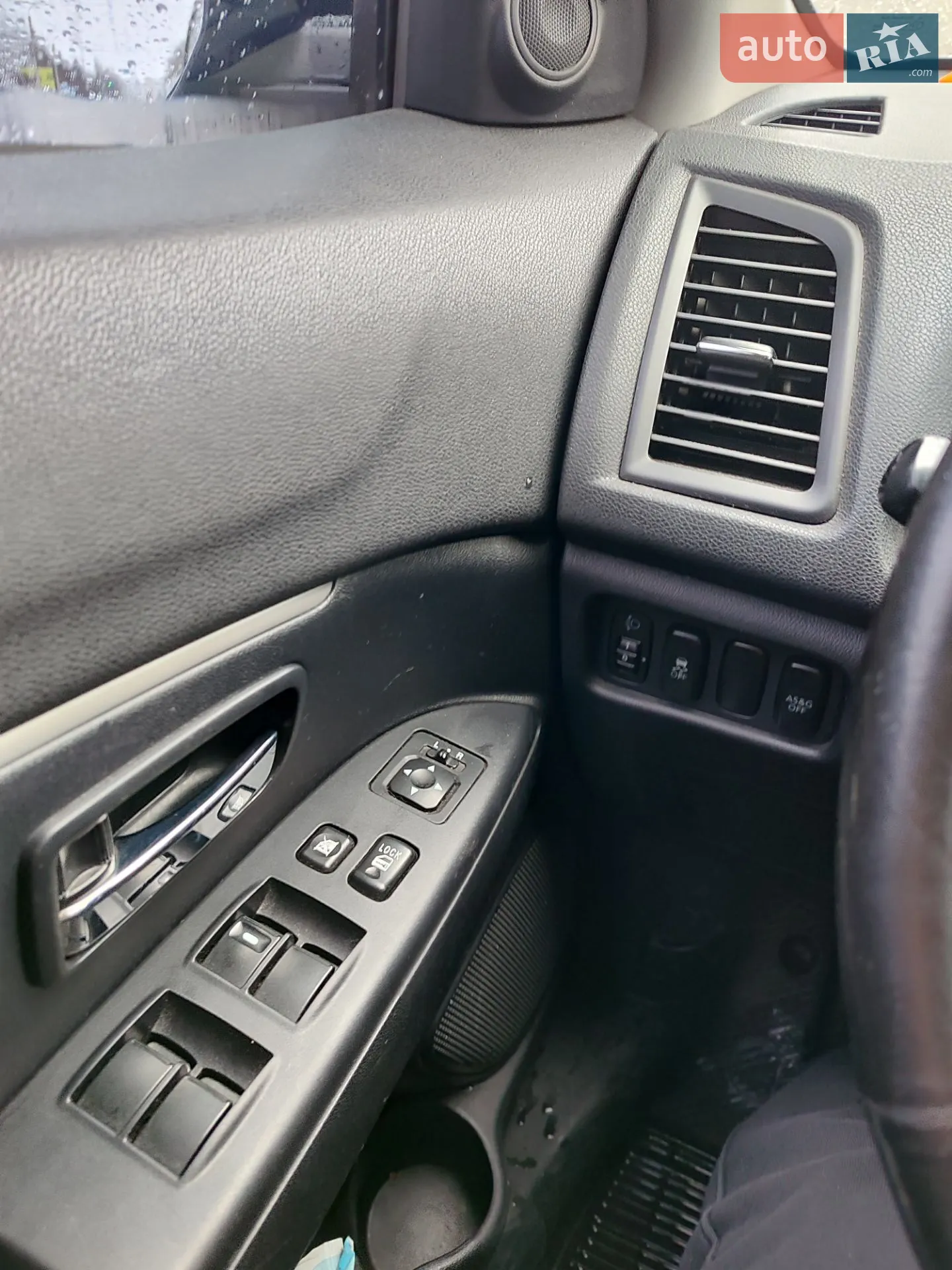 2011 Mitsubishi ASX - мініатюра 3