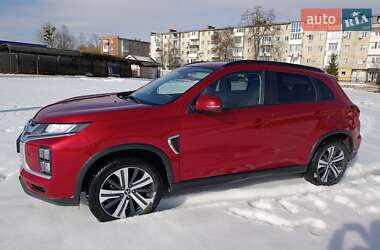 Внедорожник / Кроссовер Mitsubishi ASX 2022 в Калуше