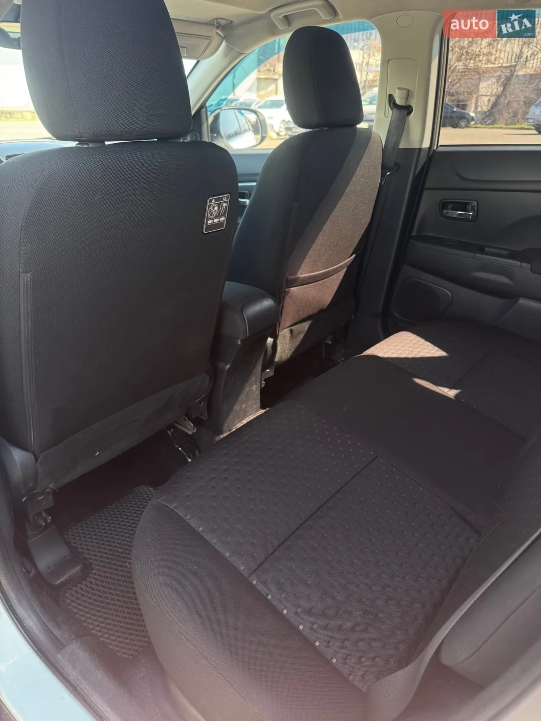 2011 Mitsubishi ASX - мініатюра 14