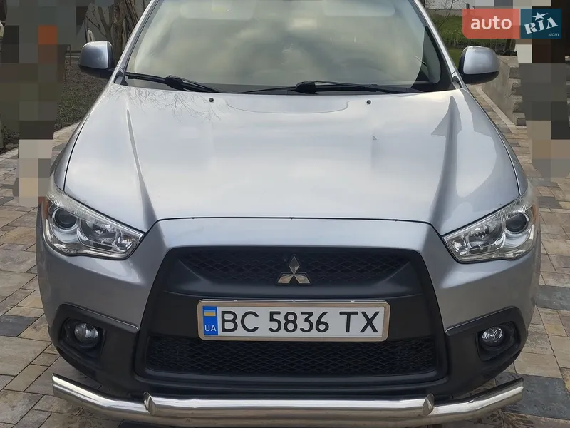 Mitsubishi ASX