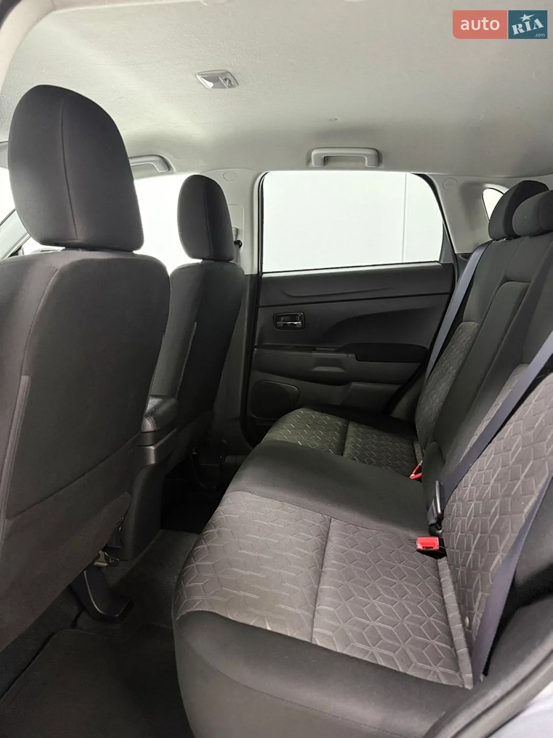 2021 Mitsubishi ASX - мініатюра 30