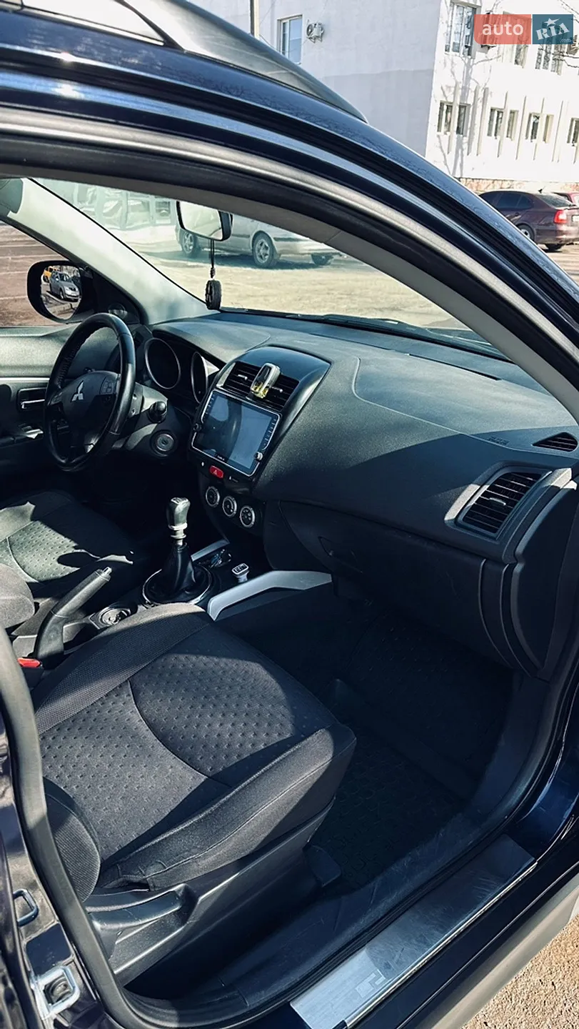 2010 Mitsubishi ASX - мініатюра 6