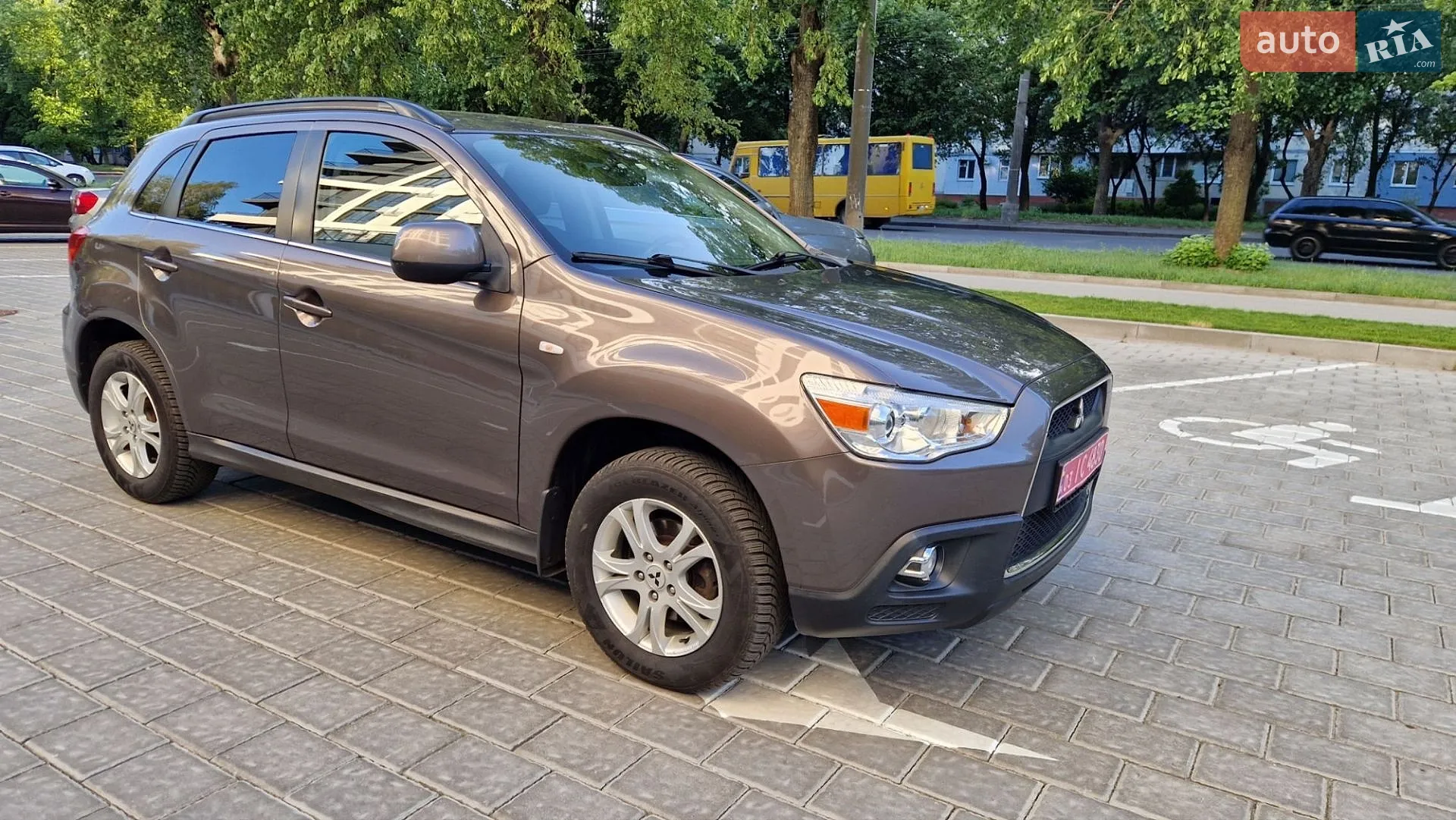2010 Mitsubishi ASX - мініатюра 2